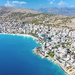 Ionian Blue Escape 304 - Happy